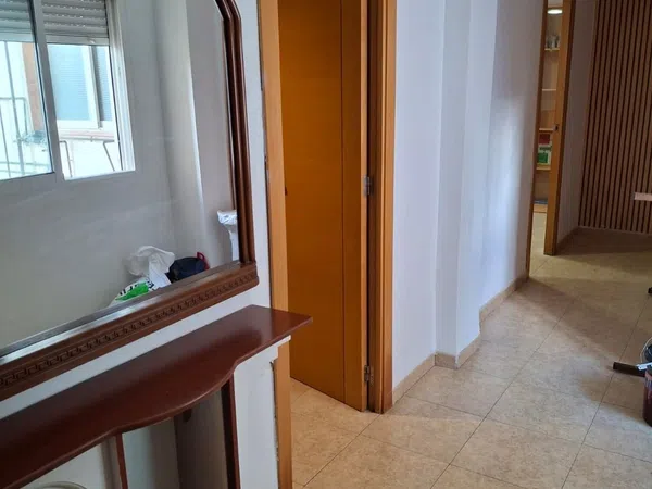 Piso en calle Ramón Montener, 33