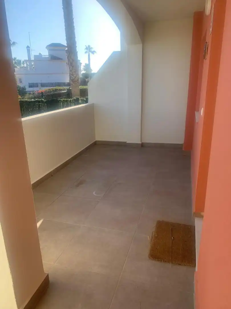 Piso en  Avenida de Villaricos 17 - Foto 3