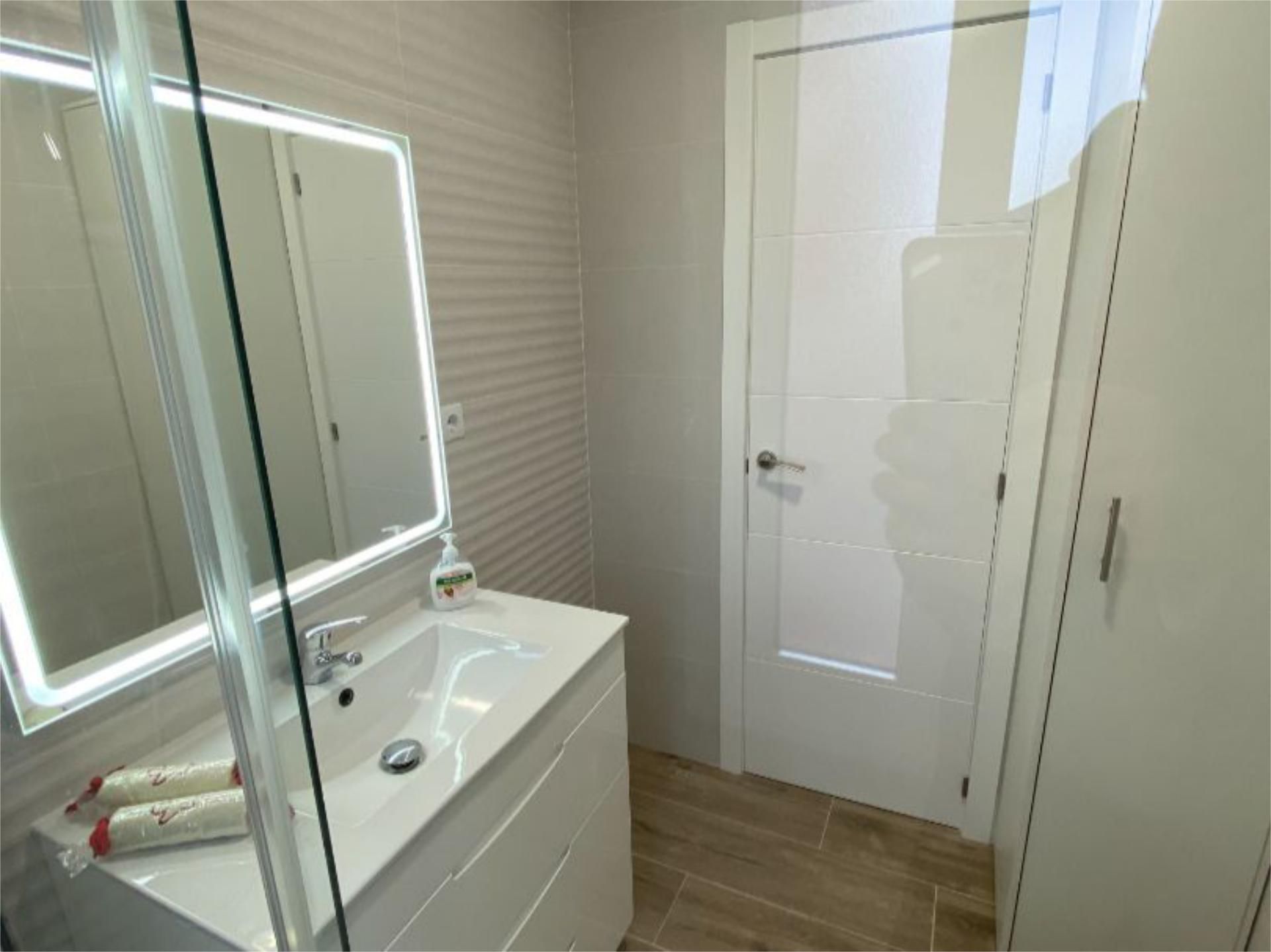 Piso en  Calle Río Sil 1 - Foto 14