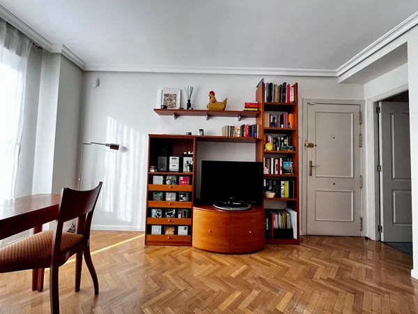 Ático en calle de Dulcinea, 38