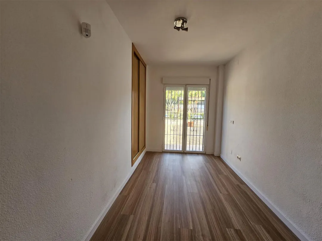 Chalet en  Carrer de la Limonita 9 - Foto 7