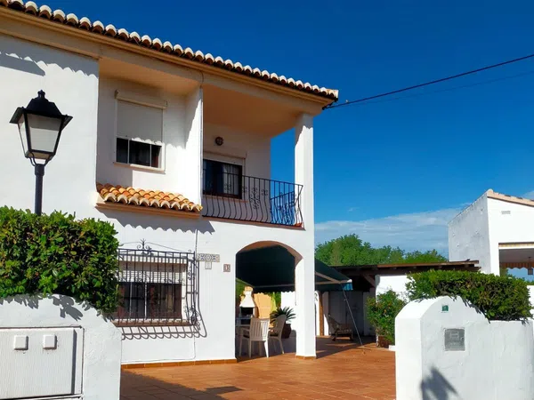 Chalet pareado en Calle Riu Racons, 1 - Foto 2