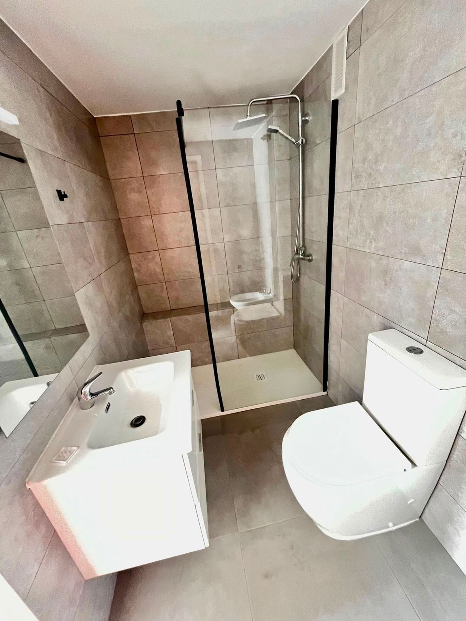 Piso en Avenida Oscar Espla, 28, Ensanche-Diputación - Foto 10