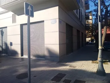 Planta baja en  Plaça Num 108 Res Urb 65 - Foto 1