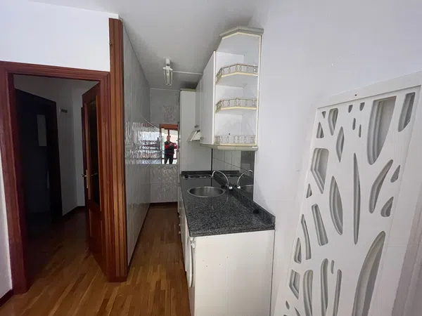 Estudio en calle la Regenta, 1