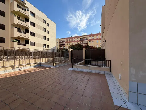 Piso en Calle Isla Alegranza, 8, Noreña - Turruñuelos - Foto 4