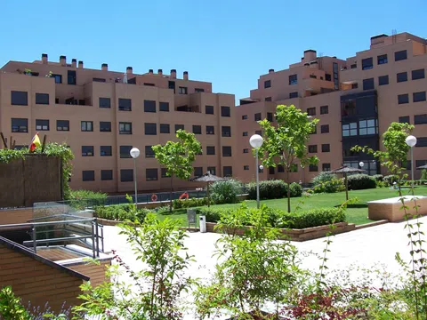 Piso en calle de la Sierra de Atapuerca, 12