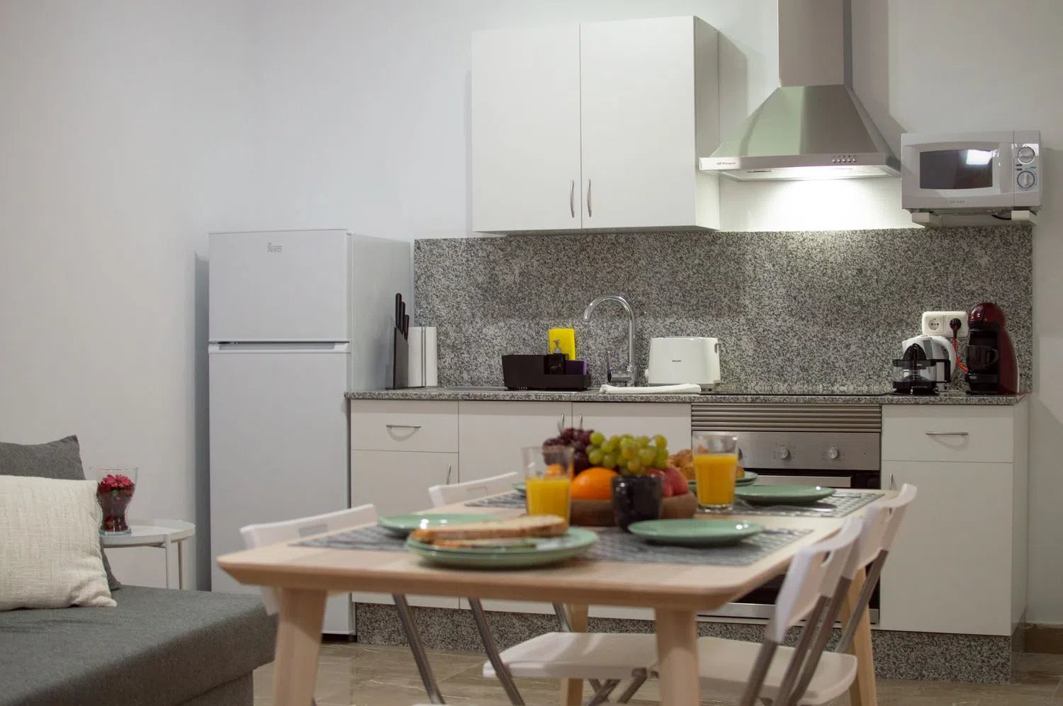 Estudio en calle Malasaña, 7 - Foto 2