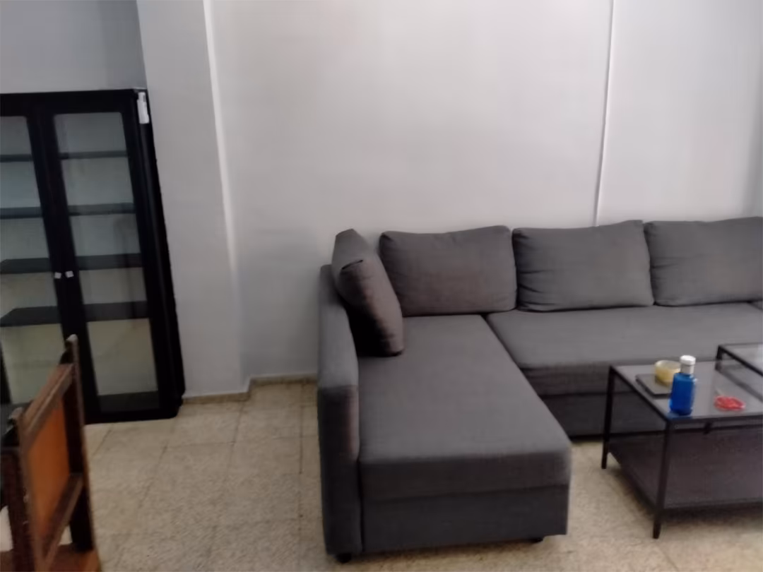 Piso en  Calle del Doce de Octubre 5