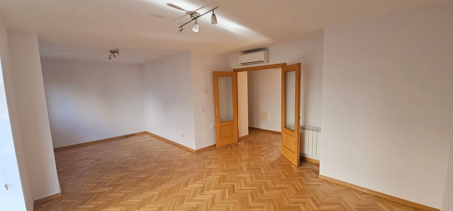 Piso en calle de Ana de Austria, 57 - Foto 5