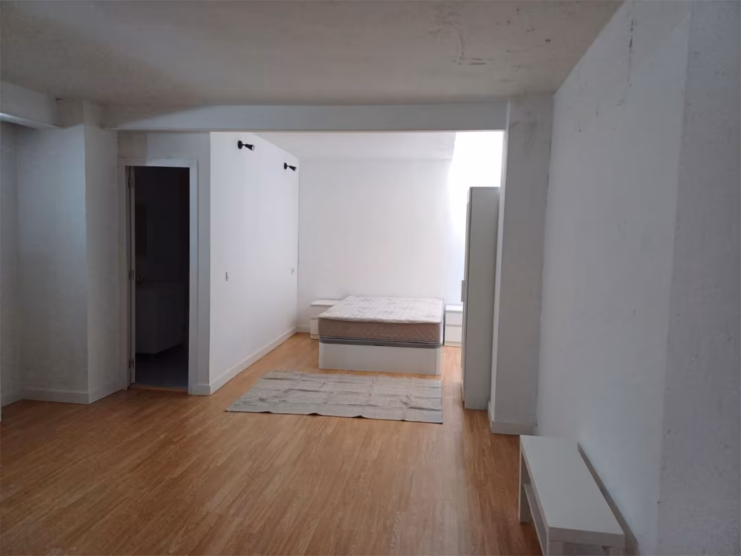Piso en  Carrer de l'Encarnació 182 - Foto 3