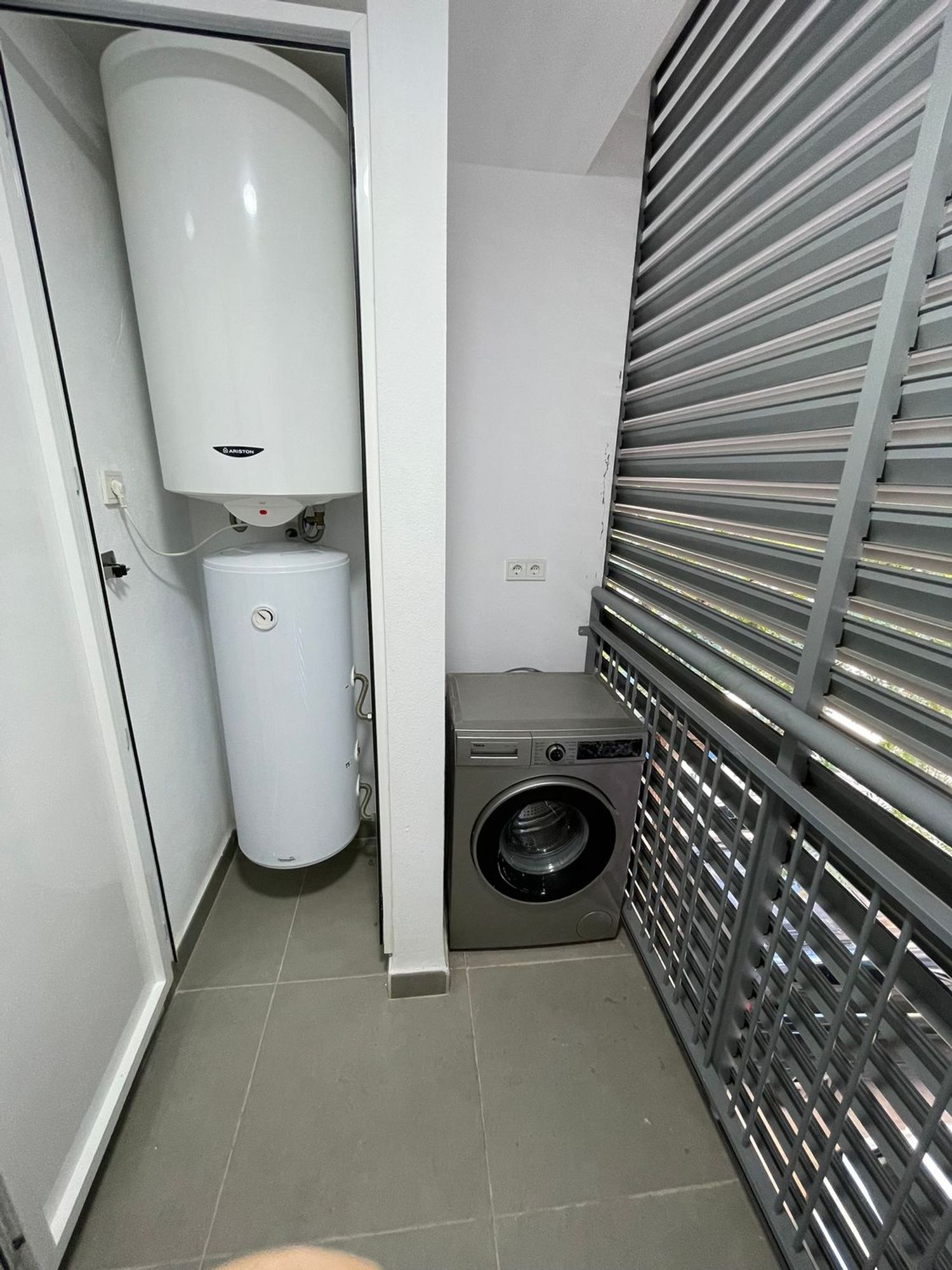 Piso en Calle Amalia Heredia, 1, Pacífico - Foto 26