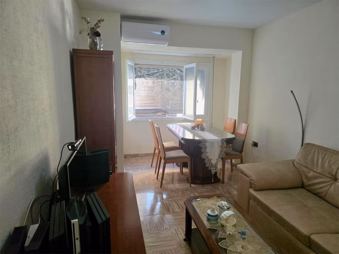 Piso en  Calle Virgen de África 4 - Foto 2