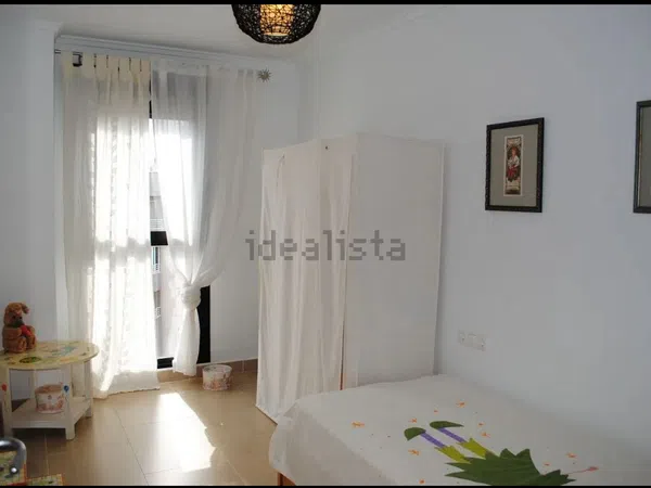 Piso en avenida Alicante, 8