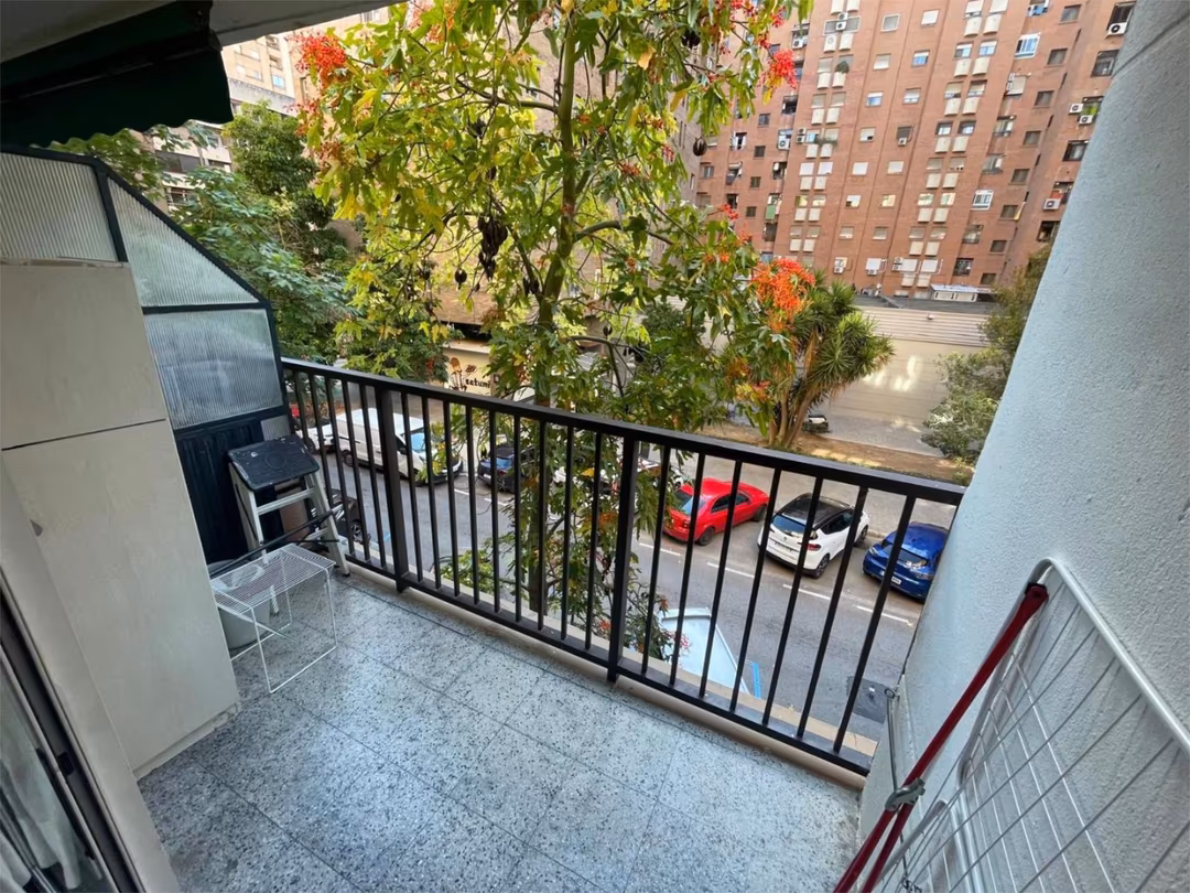 Piso en  Carrer de Polo y Peyrolón 46 - Foto 9
