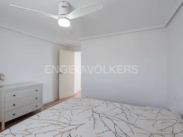 Piso en  Carrer de José Andreu Alabarta - Foto 17