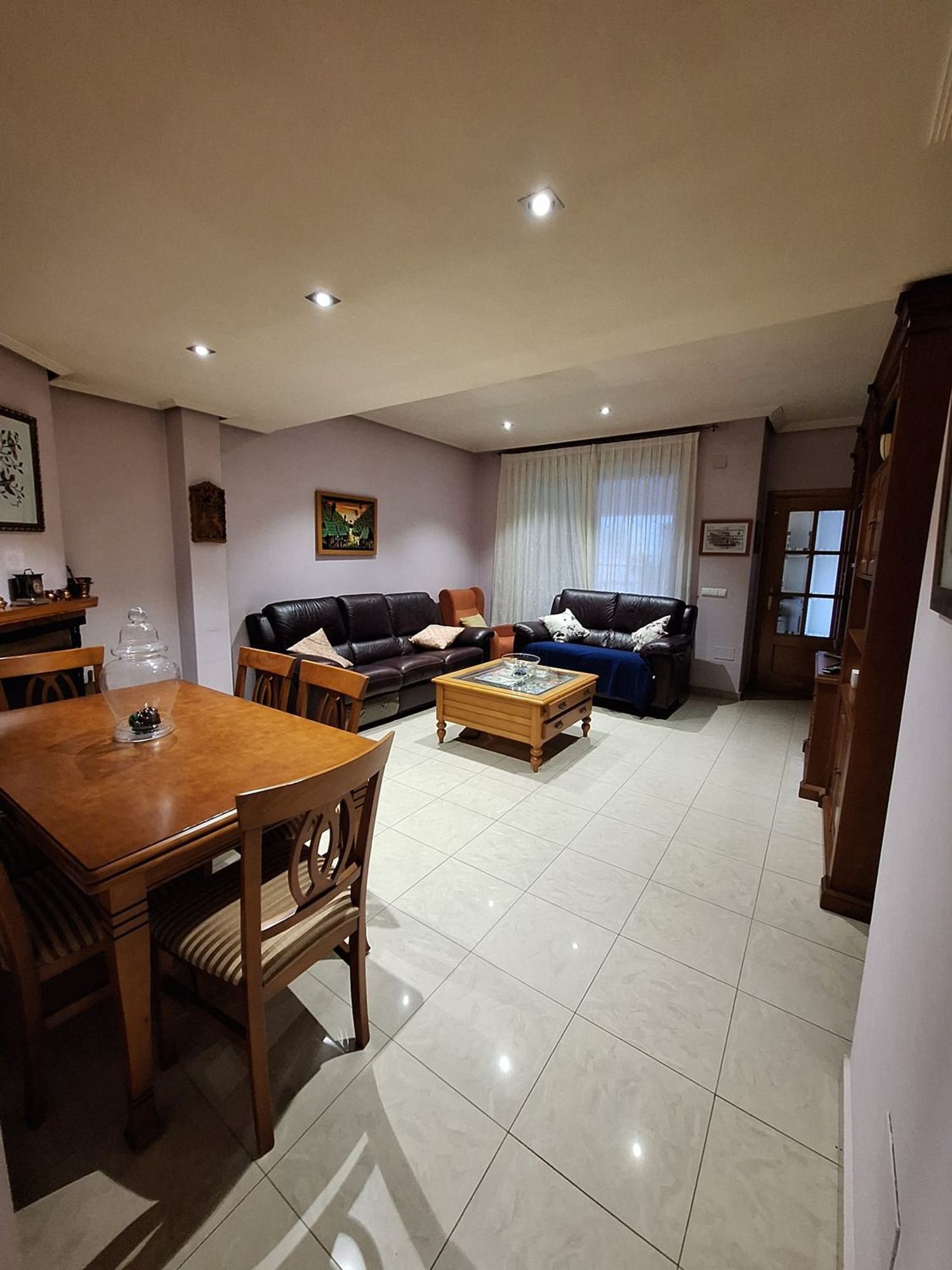 Chalet adosado en calle Cronista Carlos ValCarcel, 1 - Foto 2