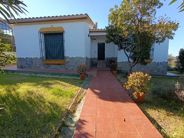 Casa o chalet independiente en Calle Montellano, 3 - Foto 2