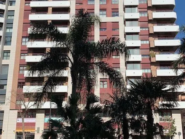 Piso en avenida de França, 19