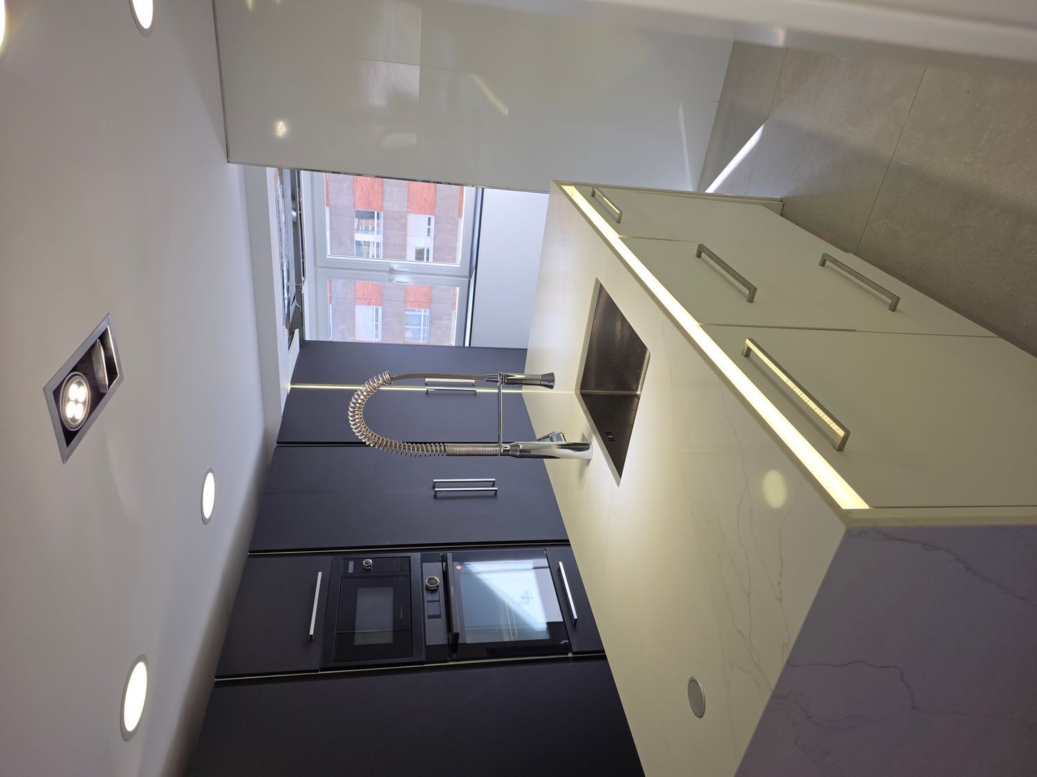 Piso en calle de Sabino Arana, 34 - Foto 2