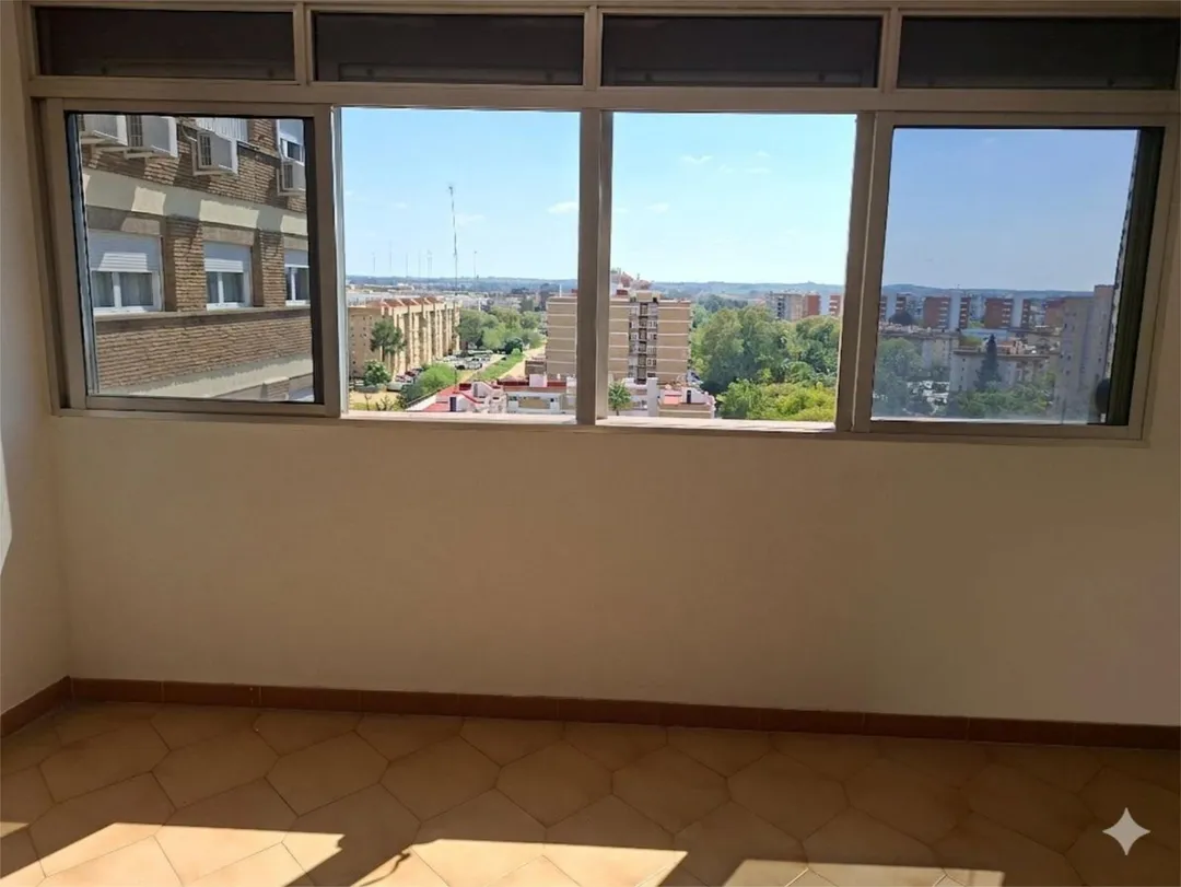 Piso en  Avenida Alcalde Juan Fernandez 31 - Foto 2