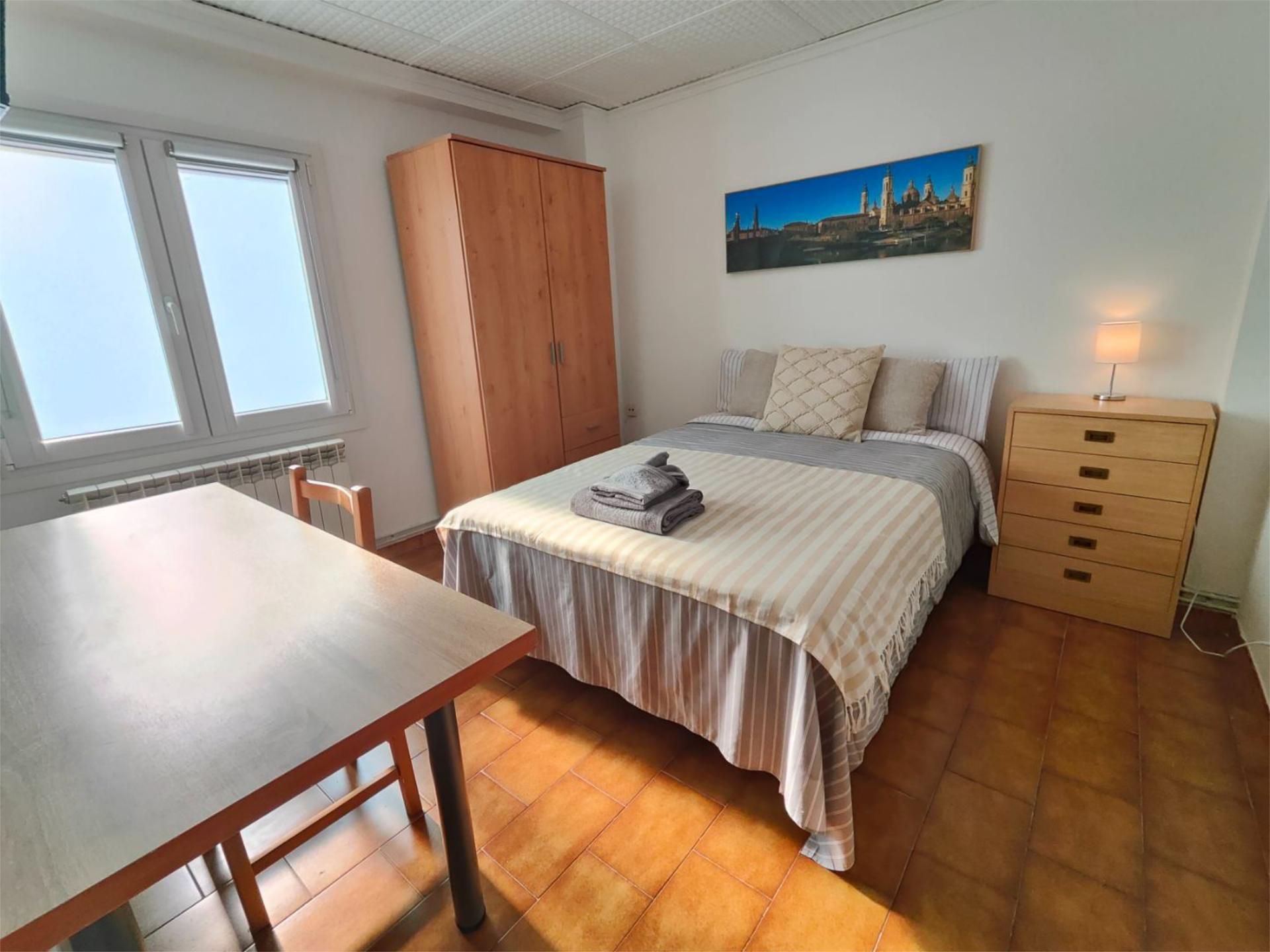 Piso en  Calle de Martín el Humano 25 - Foto 11