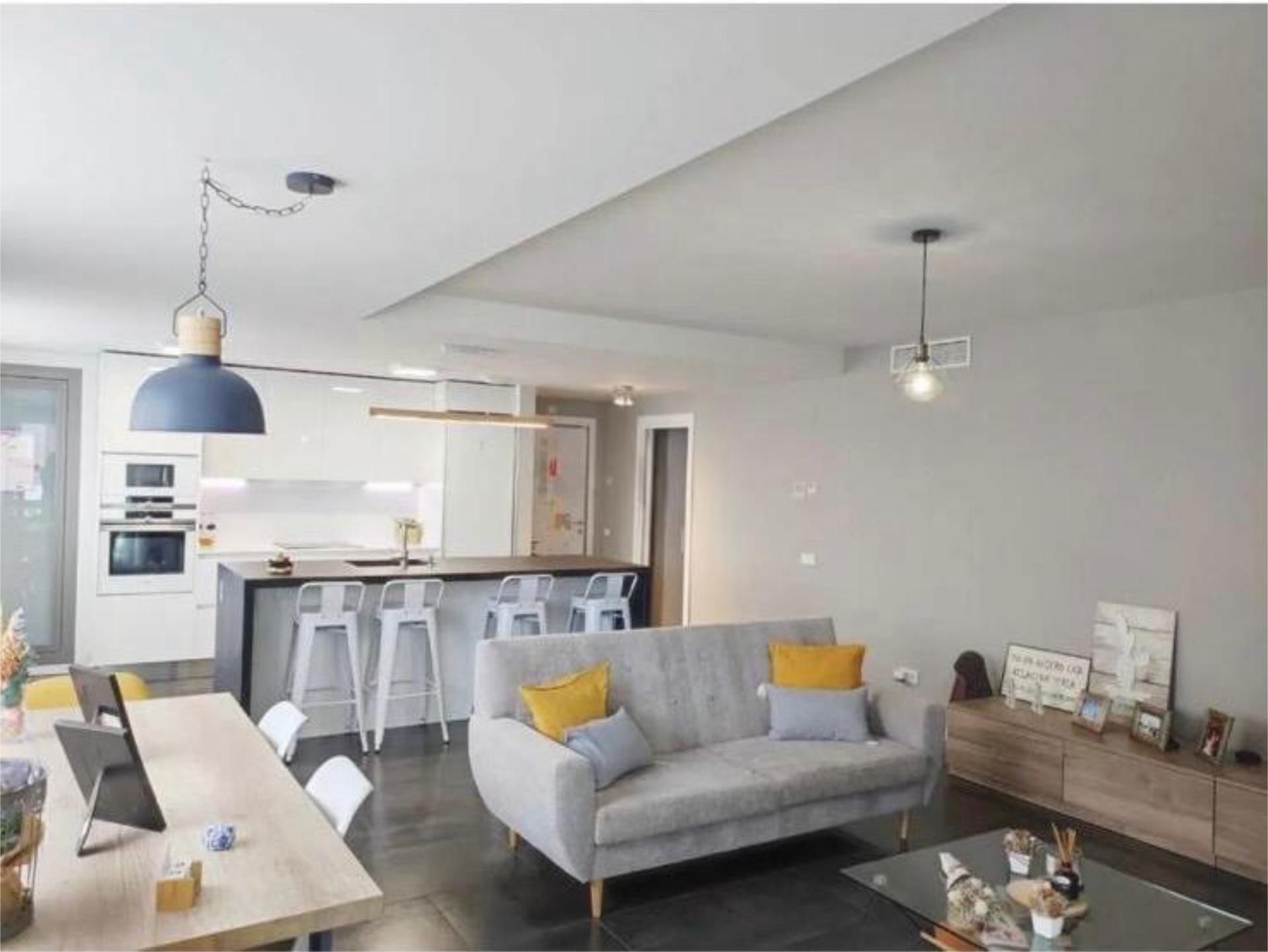 Piso en avenida Avenida de los Arribes del Duero 3