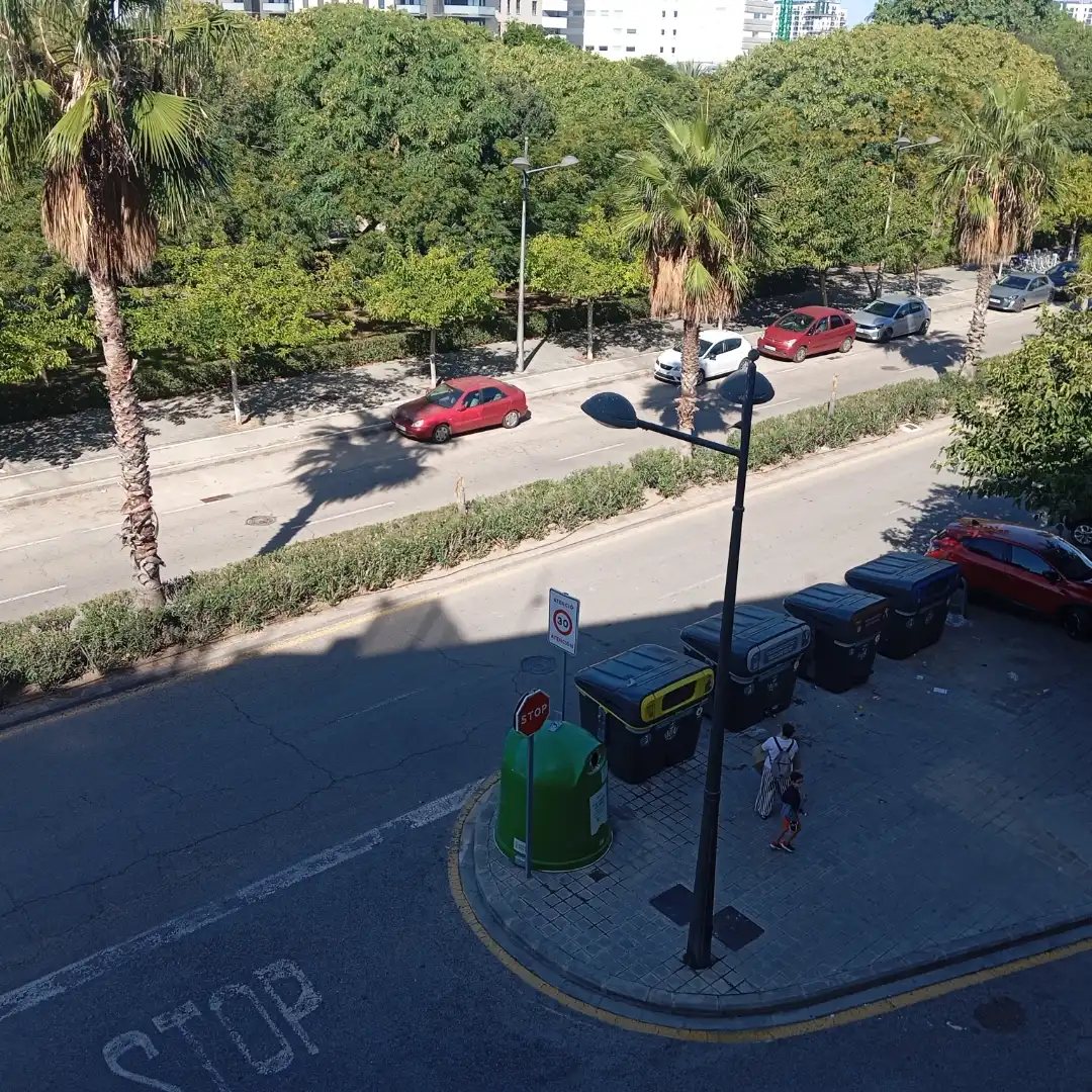 Piso en  Avinguda de la Ronda de Natzaret 21 - Foto 2