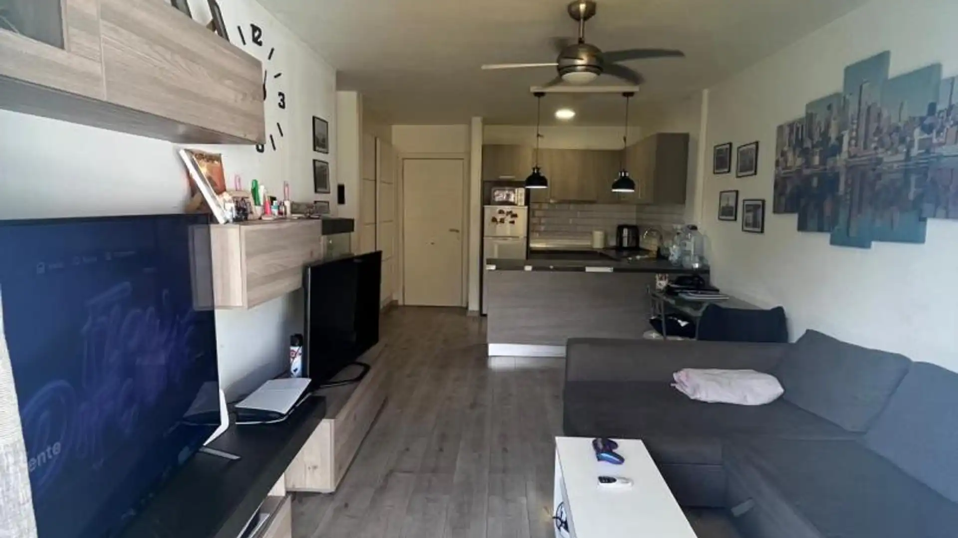 Piso en  Calle El Horno 24 - Foto 1