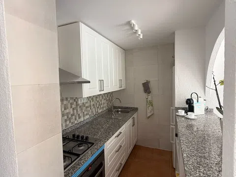 Piso en calle de Gaianes, 4