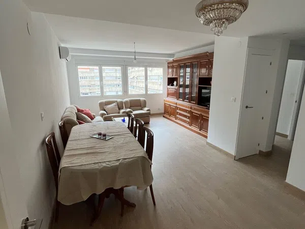 Piso en Urbanización Parque Roma, 8