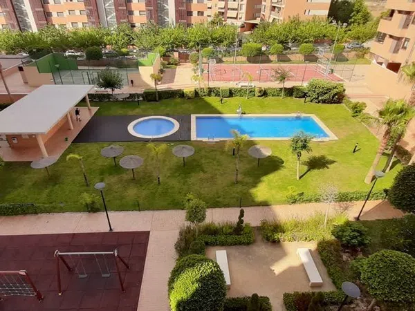 Piso en Calle médico eugenio de la cruz, 1 - Foto 1