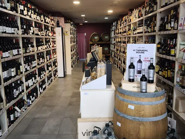 Vinoteca en traspaso en Calle de Bofarull, 45 - Foto 3