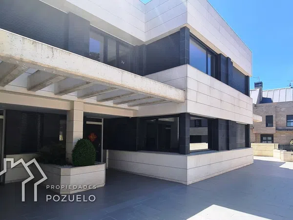Chalet adosado en Camino de las Huertas, Zona Pueblo - Foto 1