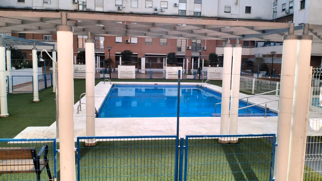 Piso en  Avenida Médicos sin Frontera 4 - Foto 6