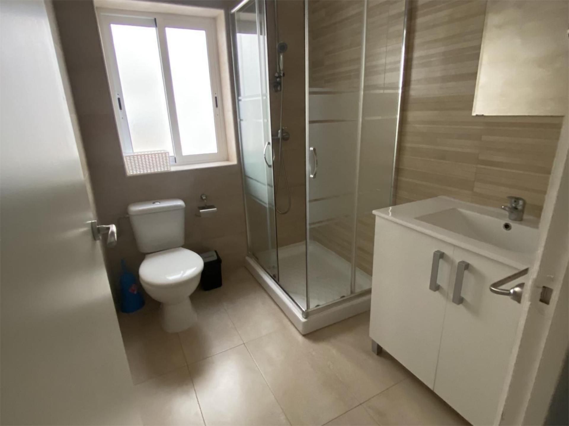 Piso en  Calle Doctor José Altolaguirre 16 - Foto 8