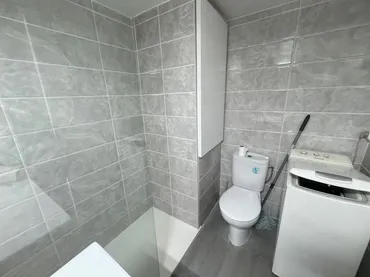 Piso en  Carrer del Cap Norfeu 45 - Foto 5