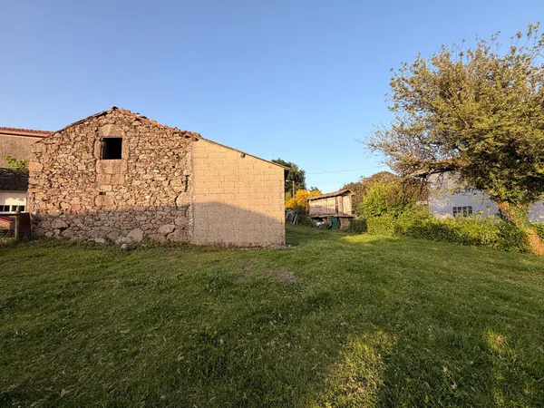 Casa de pueblo en Lugar Castiñeiroa s/n - Foto 11