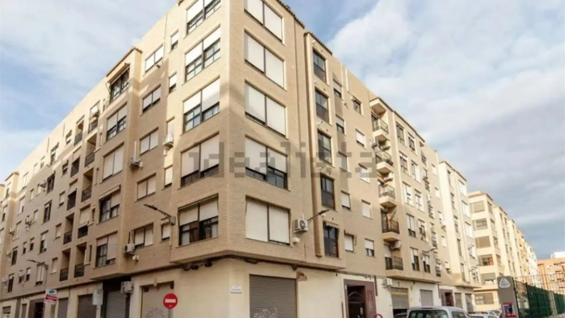 Piso en  Carrer de Carmen Estellés 10 - Foto 31