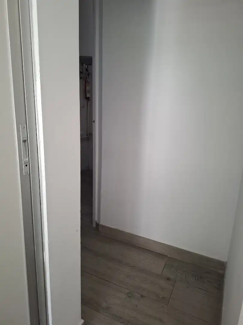 Local comercial en  Carrer del Doctor Robert 166 - Foto 16
