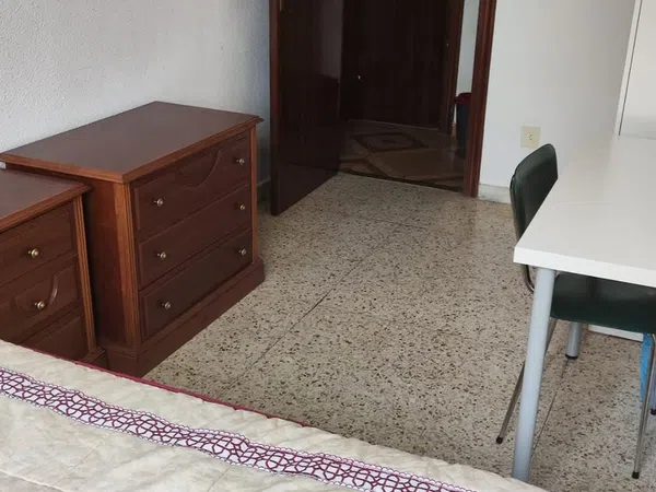 Alquiler de piso en Calle la Flor, 21 - Foto 5