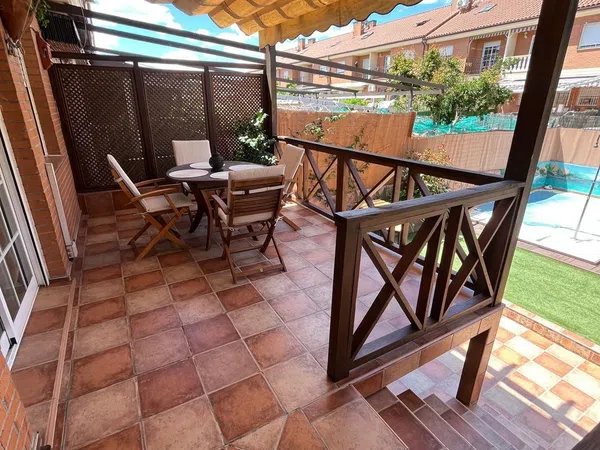 Chalet adosado en Calle Laguna de Peñalara, 19 - Foto 5