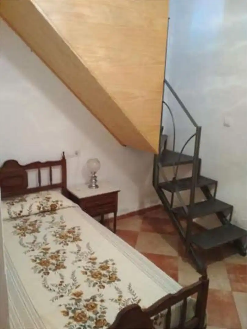 Chalet en Nucleo urbano - Foto 5
