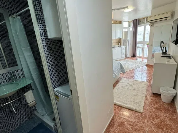Alquiler de estudio en Avenida Manuel Mena Palma, 4 - Foto 2