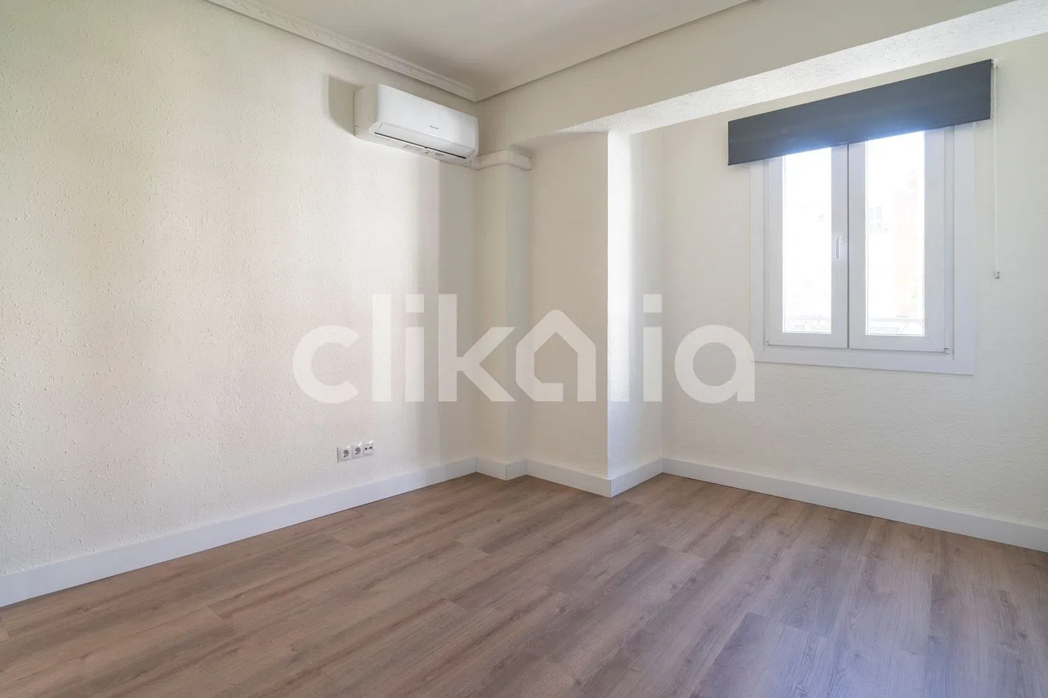 Piso en calle de Salvador Castillo - Foto 11