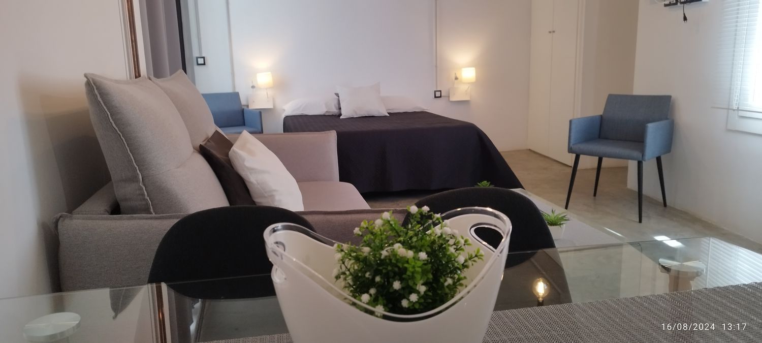 Estudio en plaza de la Corredera, 6 - Foto 12