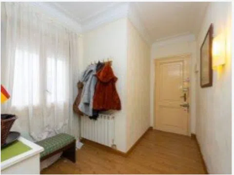 Piso en calle de Elfo, 82