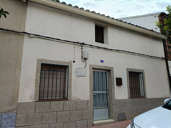 Casa de pueblo en Calle Ángel Díaz, 11 - Foto 1