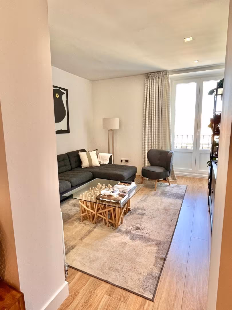 Piso en  Plaza de Eduardo Dato 4 - Foto 2