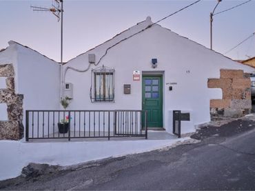 Chalet en Charco del pino - Granadilla - Foto 1